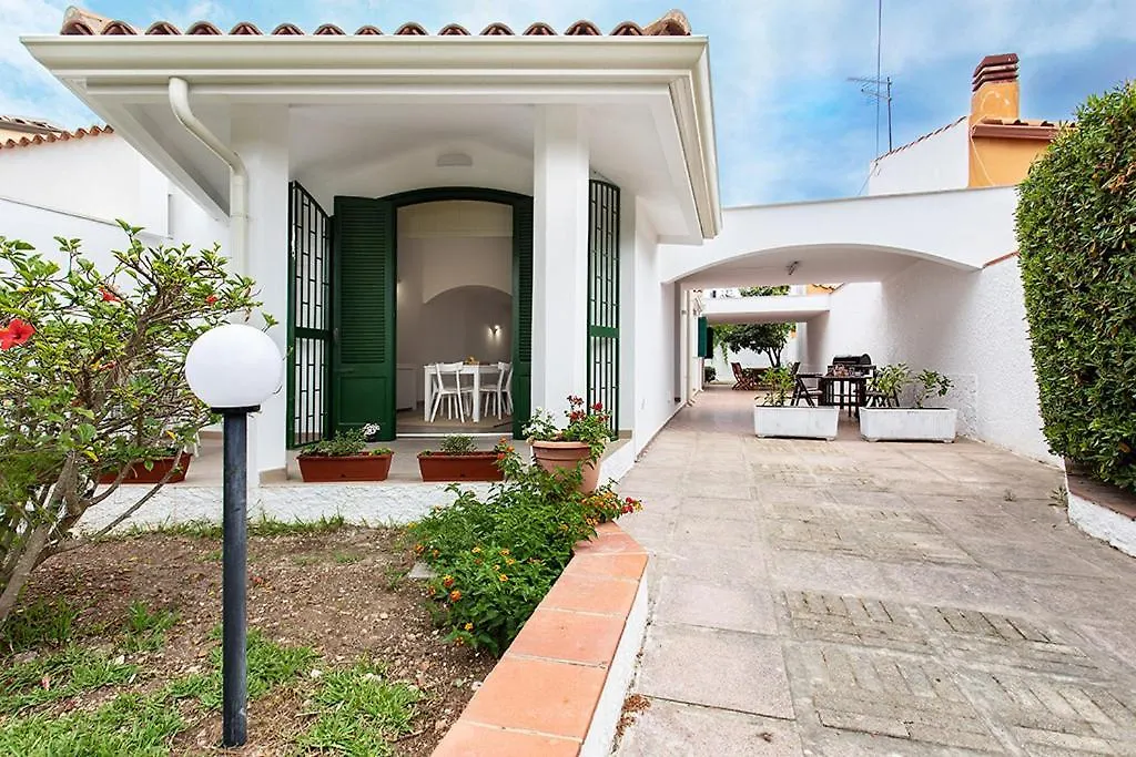 Villino A Fontane Bianche By Wonderful Italy Villa Syracuse